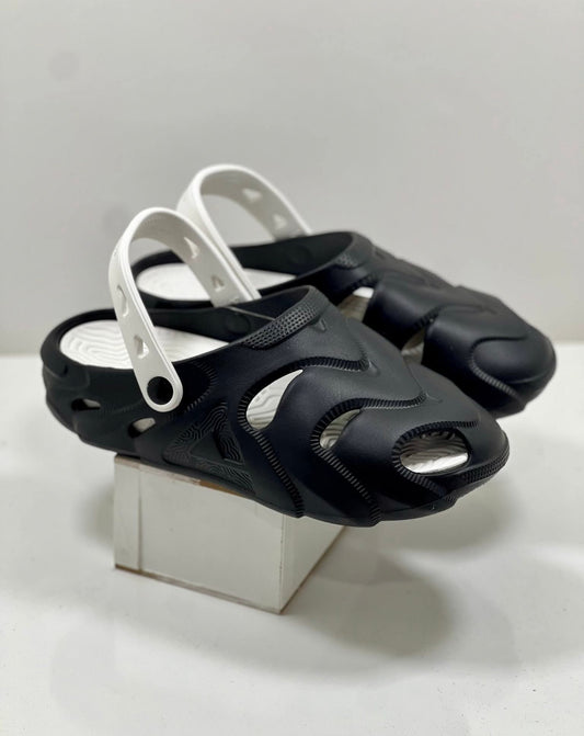 crocs peak